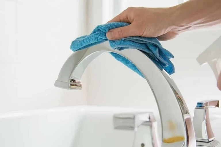 پاکسازی شیرآلات با استفاده از روشهای ساده و قابل اعتماد
