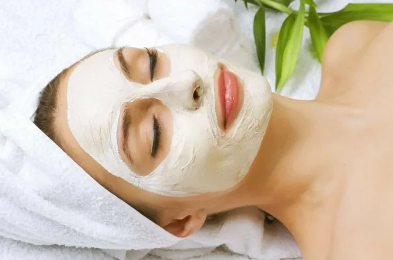 چگونه میتوان با استفاده از ماسکهای صورت طب سنتی به کاهش چربی صورت دست یافت؟