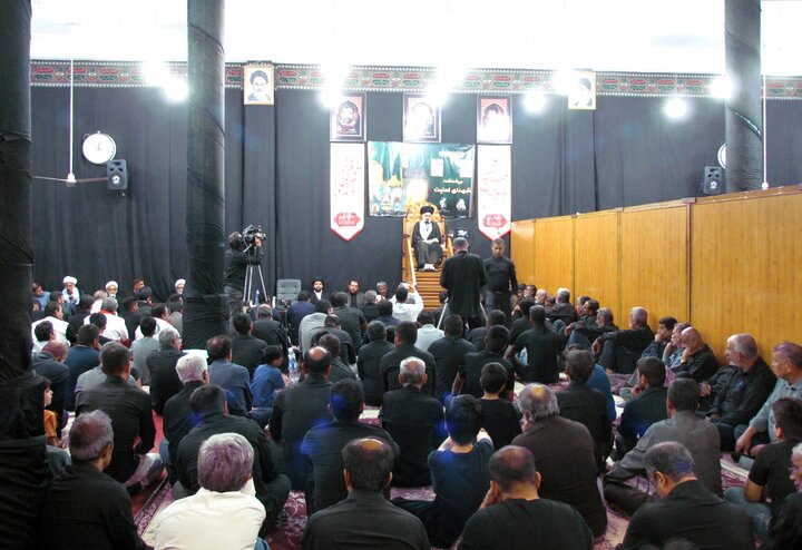 وجود مقدس امام رضا(ع) موجب افتخار ایرانیان است