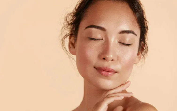 Get to know the properties of tea tree oil for acne and pimples