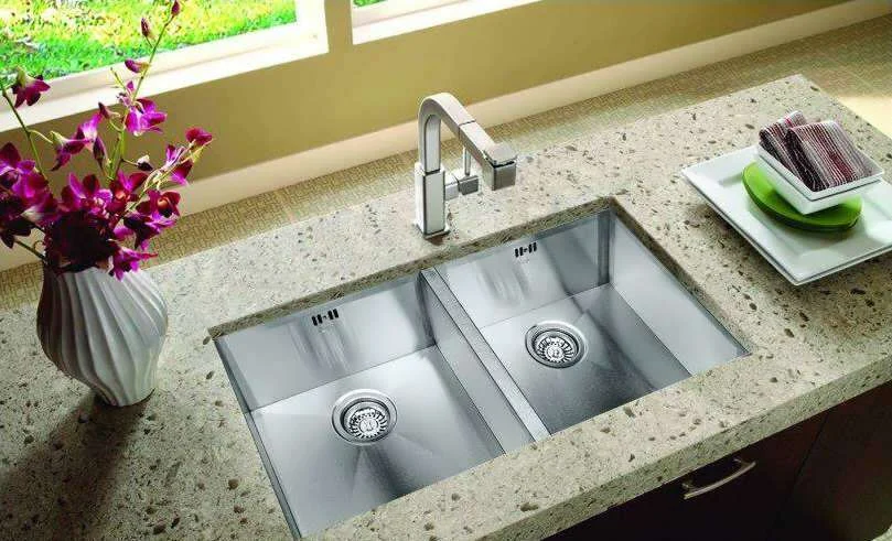 What is the reason for the floor rising from the sink