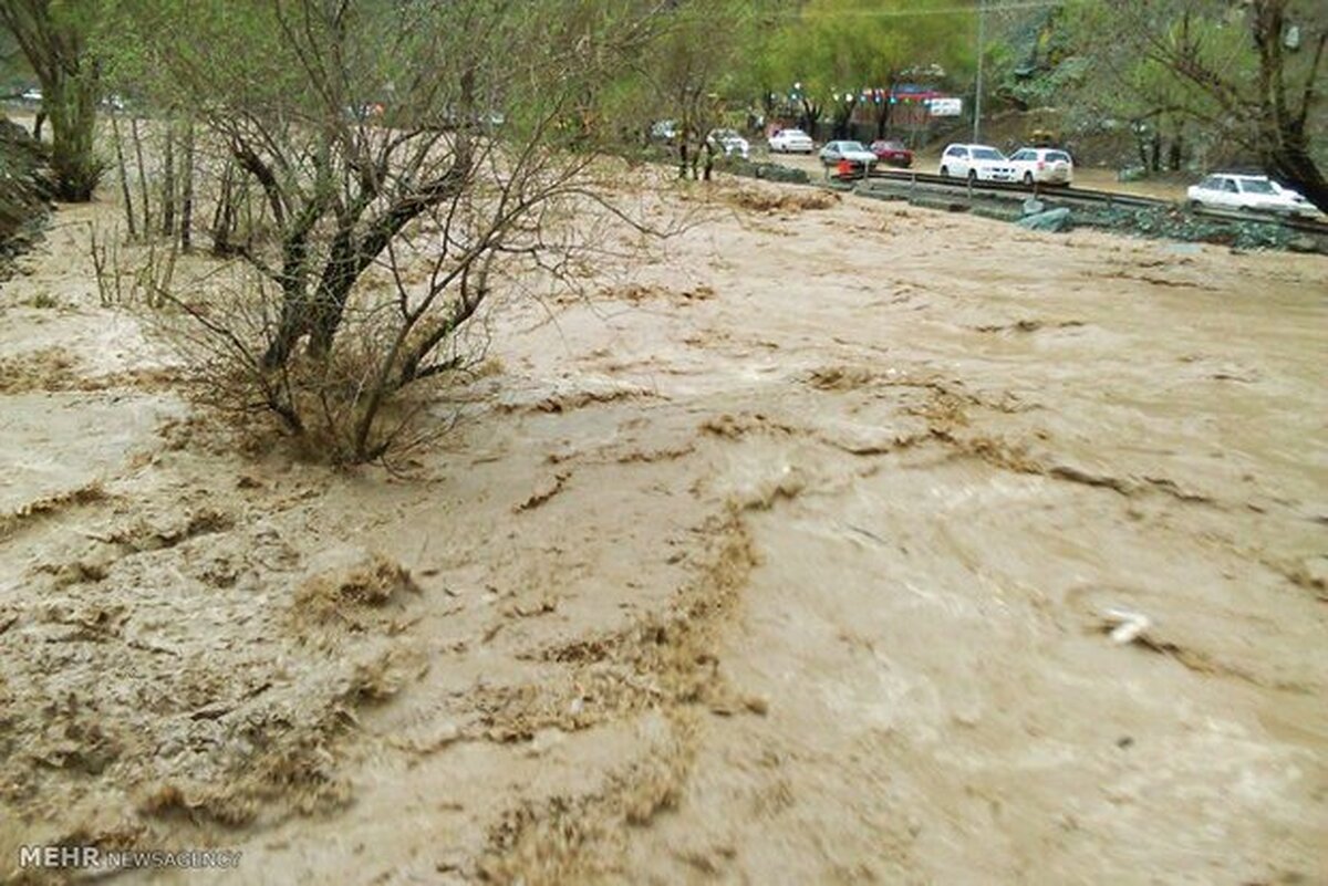 هشدار سیلاب در ارتفاعات شمال تهران/مسافران از رود دره‌ها فاصله بگیرند