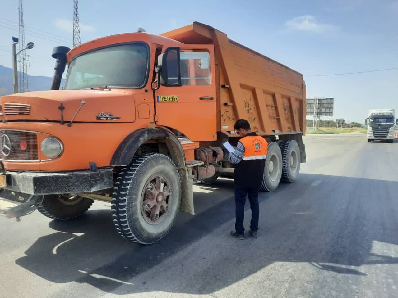 ۱۸ درصد خودروهای سنگین استان بوشهر در معاینه‌های فنی رد شدند - خبرگزاری مهر | اخبار ایران و جهان